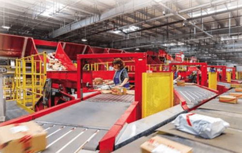 重慶公路物流基地黨建引領高質量發(fā)展,激活一座園 暢通一條路 今年前5個月,重慶公路物流基地實現(xiàn)銷售營業(yè)收入同比增長40 以上,實現(xiàn)稅收10億元